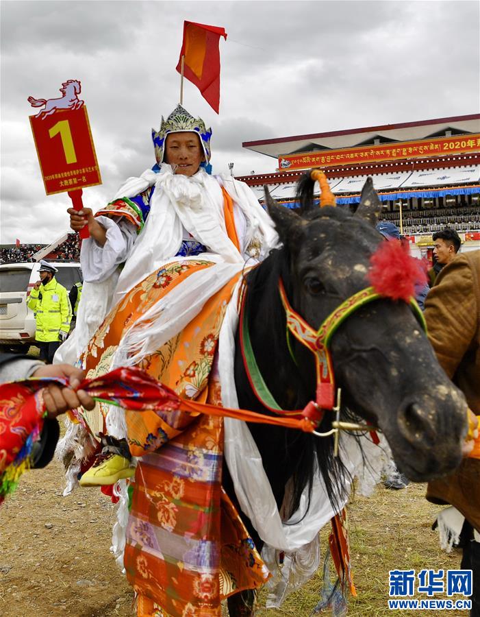 （体育）（3）藏北高原上的传统大跑赛马